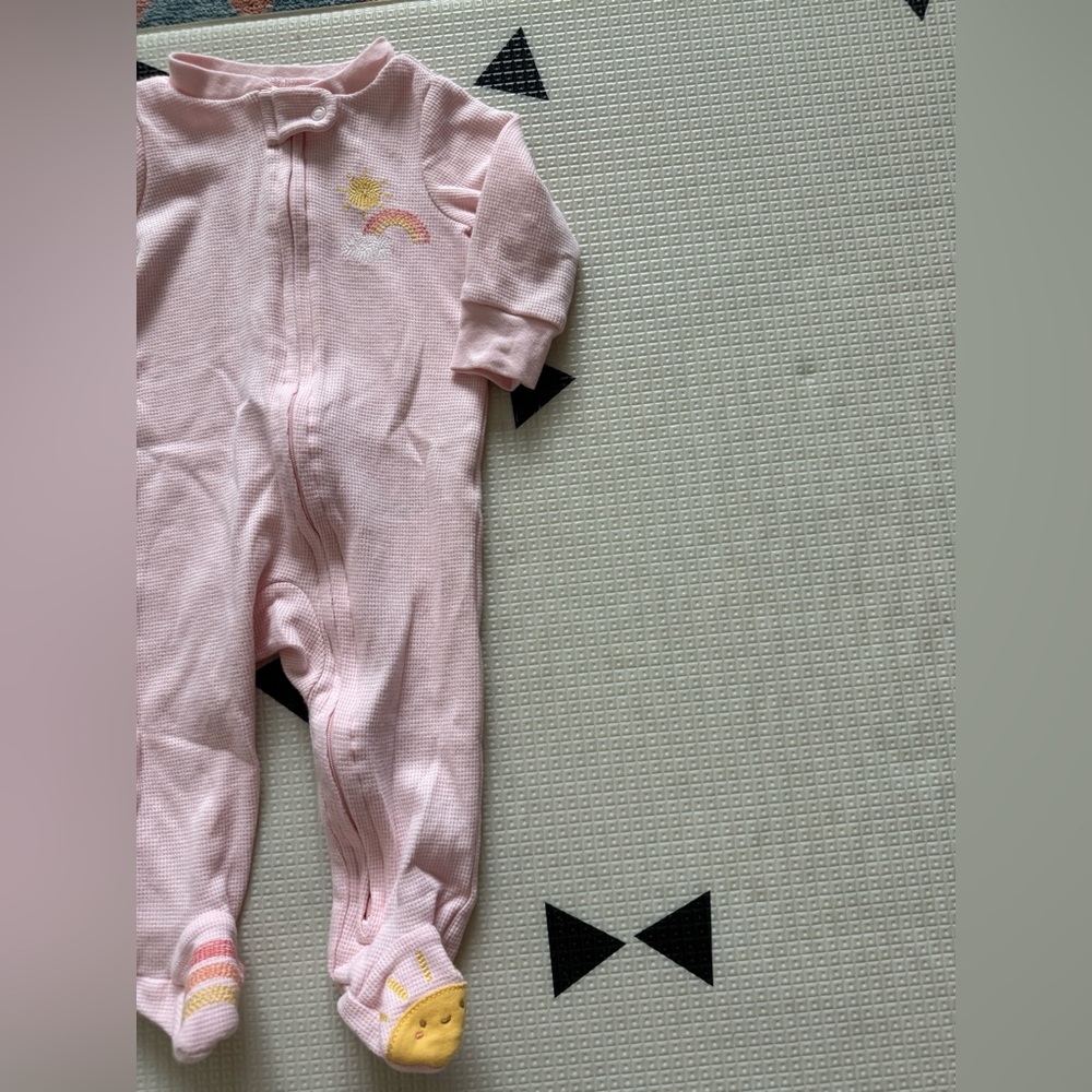 Carter’s|Baby girl waffle knit pastel Pink footsies,One Piece,Rainbow & sun••• - Picture 2 of 5